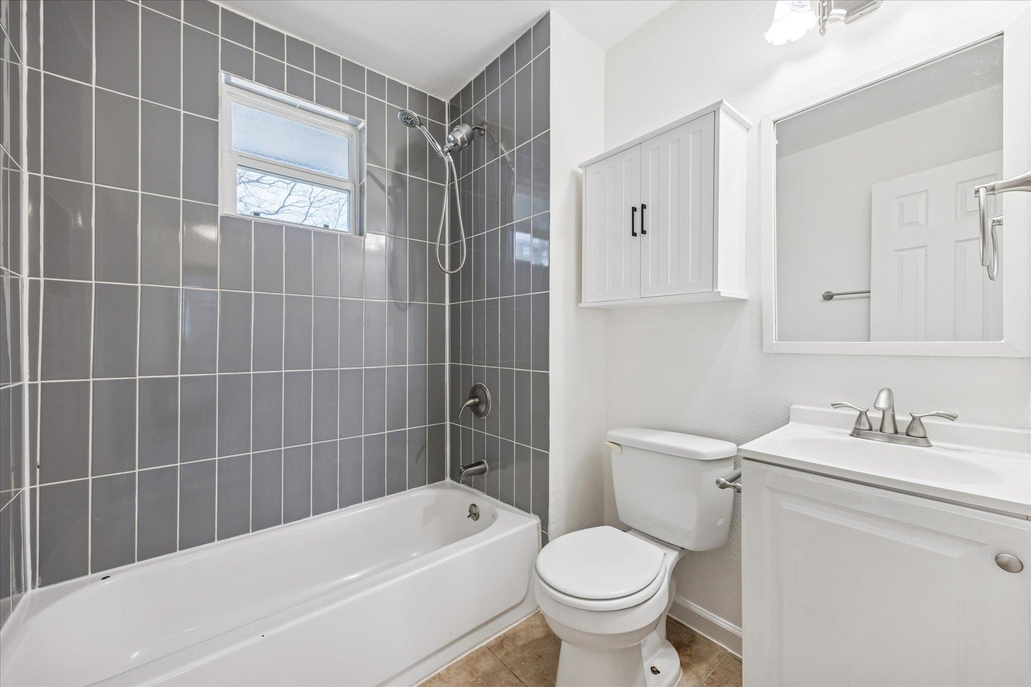 4713 Little Hill CIR