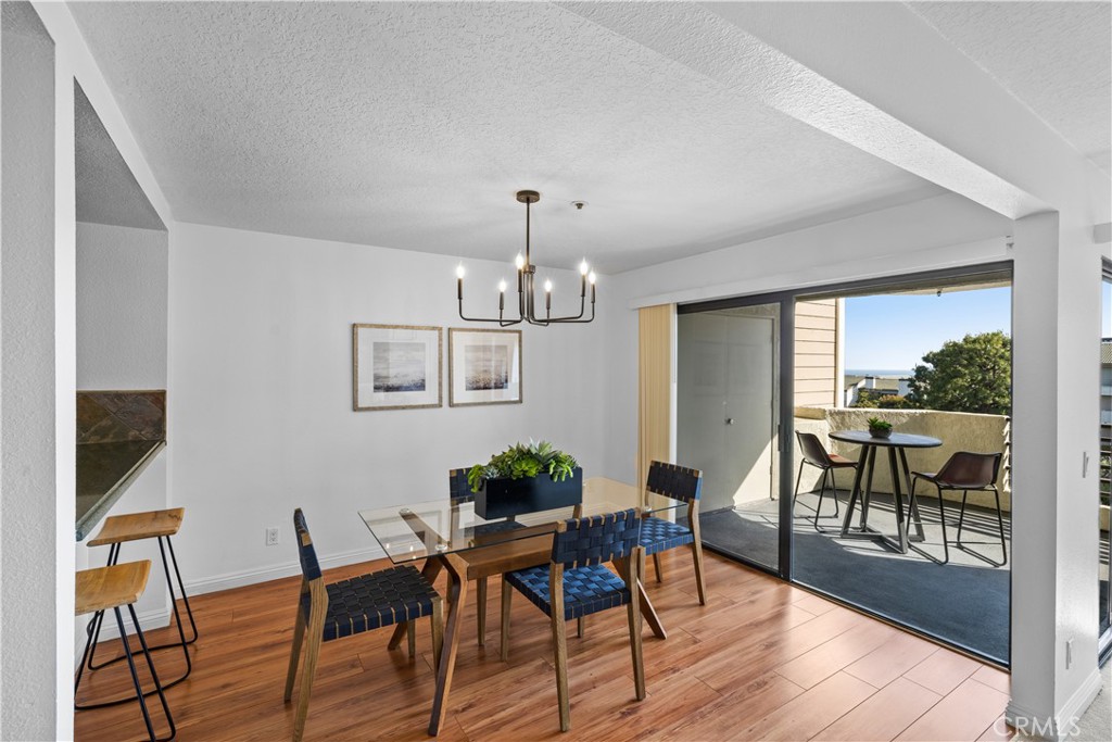 240 Nice Lane 208