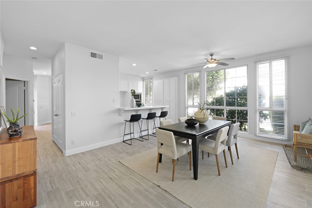 2101 E 15th Street 13