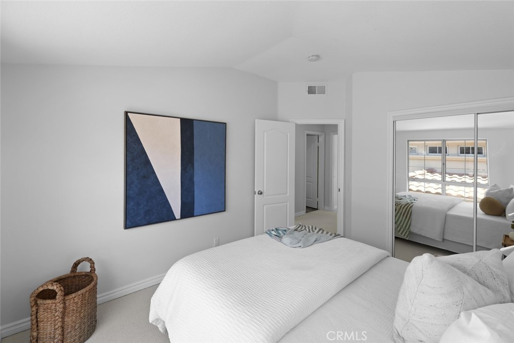 2101 E 15th Street 13