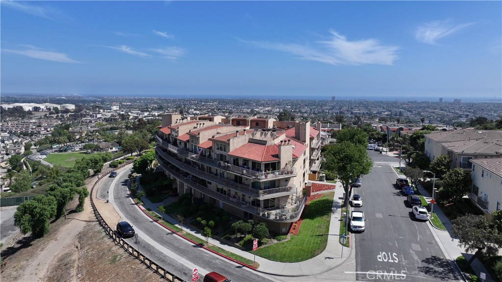 2700 E Panorama Drive 208