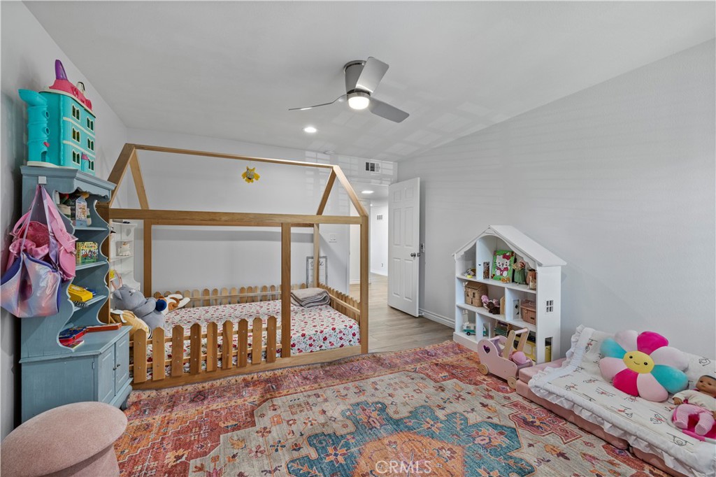 2700 E Panorama Drive 208