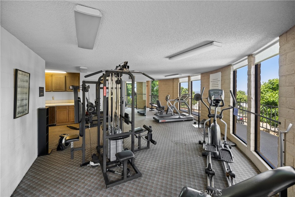 2700 E Panorama Drive 208