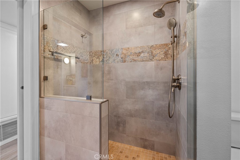 2700 E Panorama Drive 208
