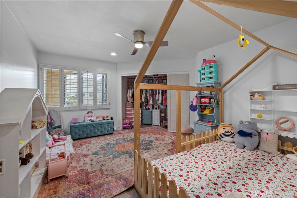 2700 E Panorama Drive 208