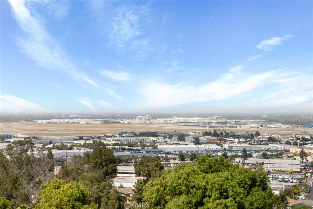 2700 E Panorama Drive 208