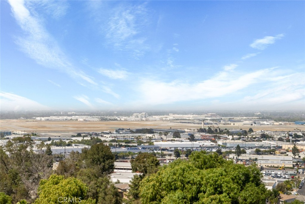 2700 E Panorama Drive 208
