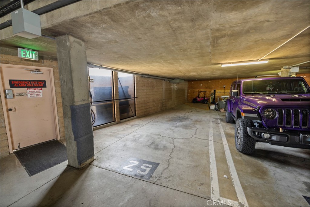 2700 E Panorama Drive 208