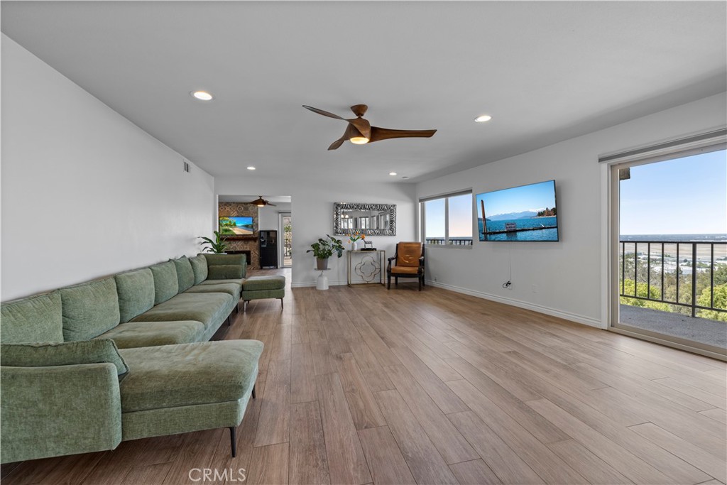 2700 E Panorama Drive 208