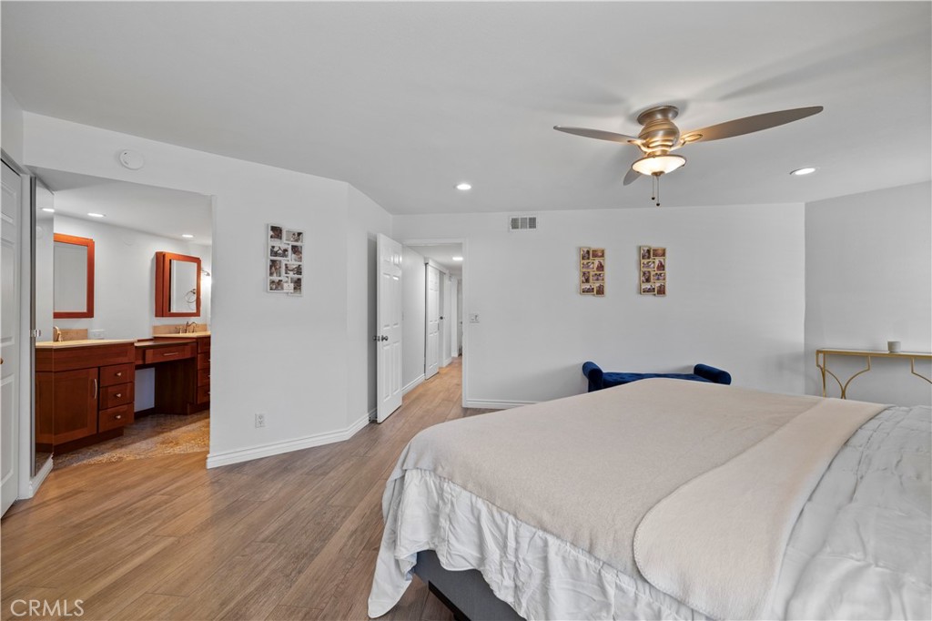 2700 E Panorama Drive 208