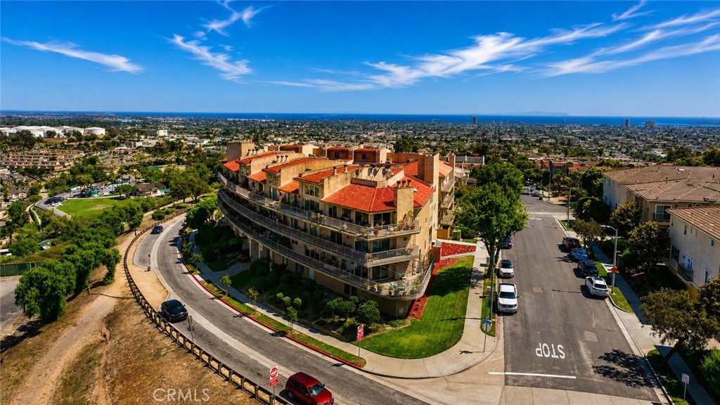 2700 E Panorama Drive 208