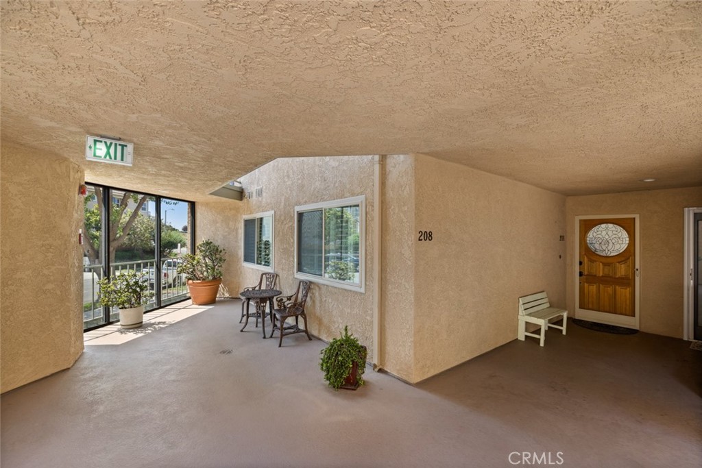 2700 E Panorama Drive 208