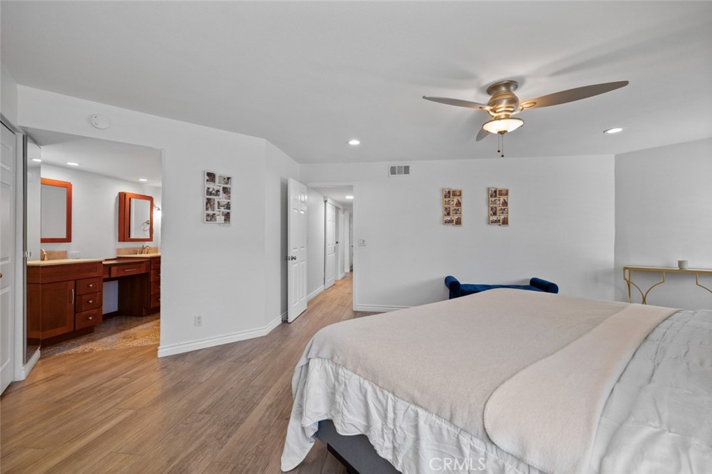 2700 E Panorama Drive 208