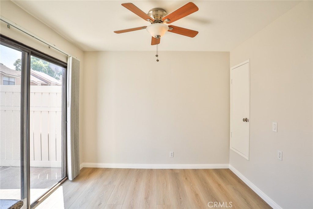 1013 W Linden Street 25