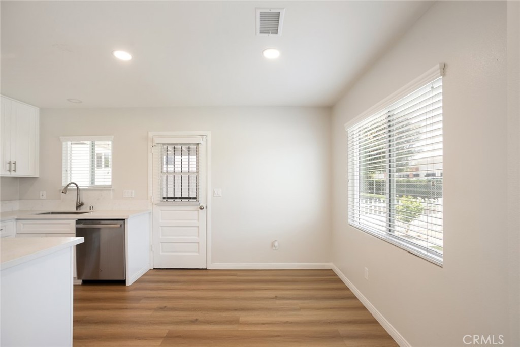 231 N Lincoln Avenue