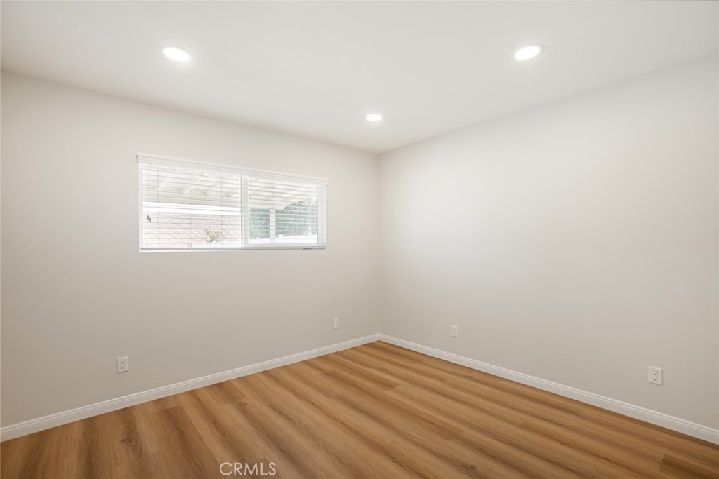 231 N Lincoln Avenue