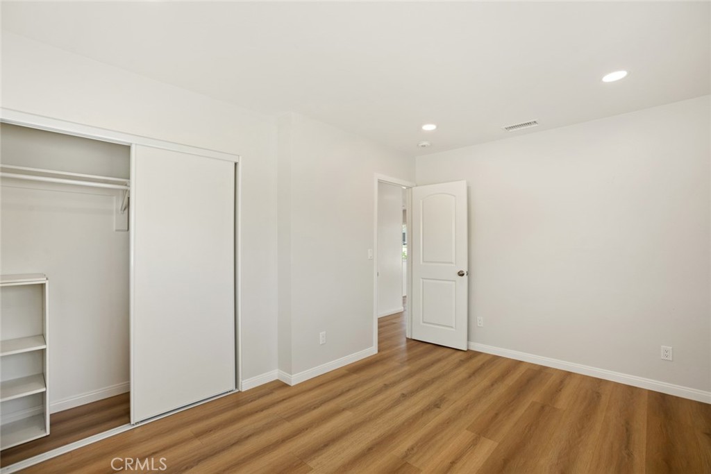 231 N Lincoln Avenue