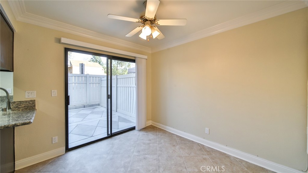 1013 W Linden Street 5
