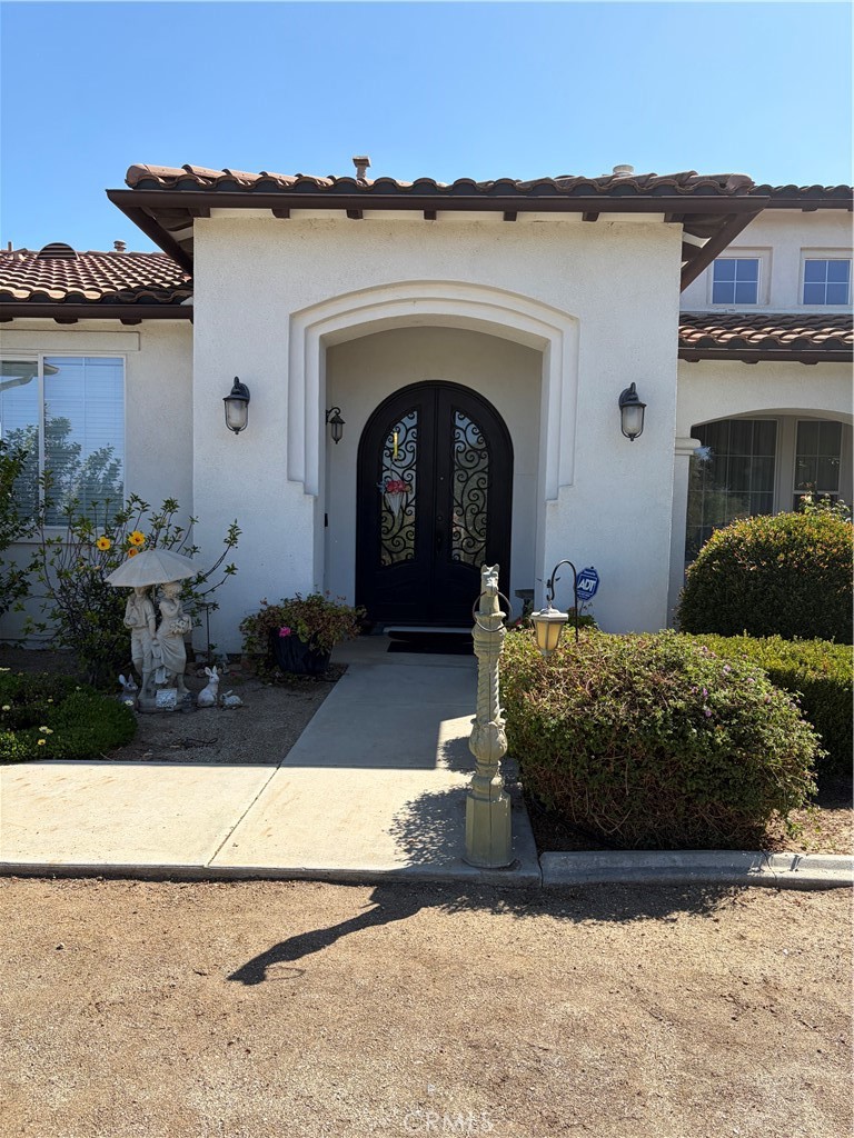 18268 Hollowtree Lane