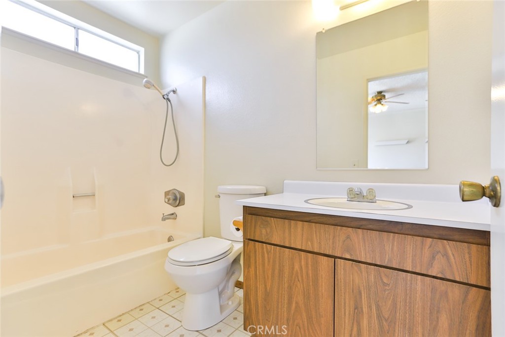 3736 Valle Vista Drive