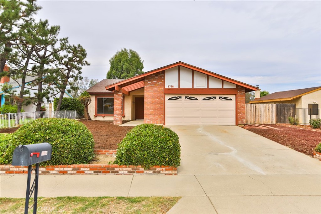 3736 Valle Vista Drive