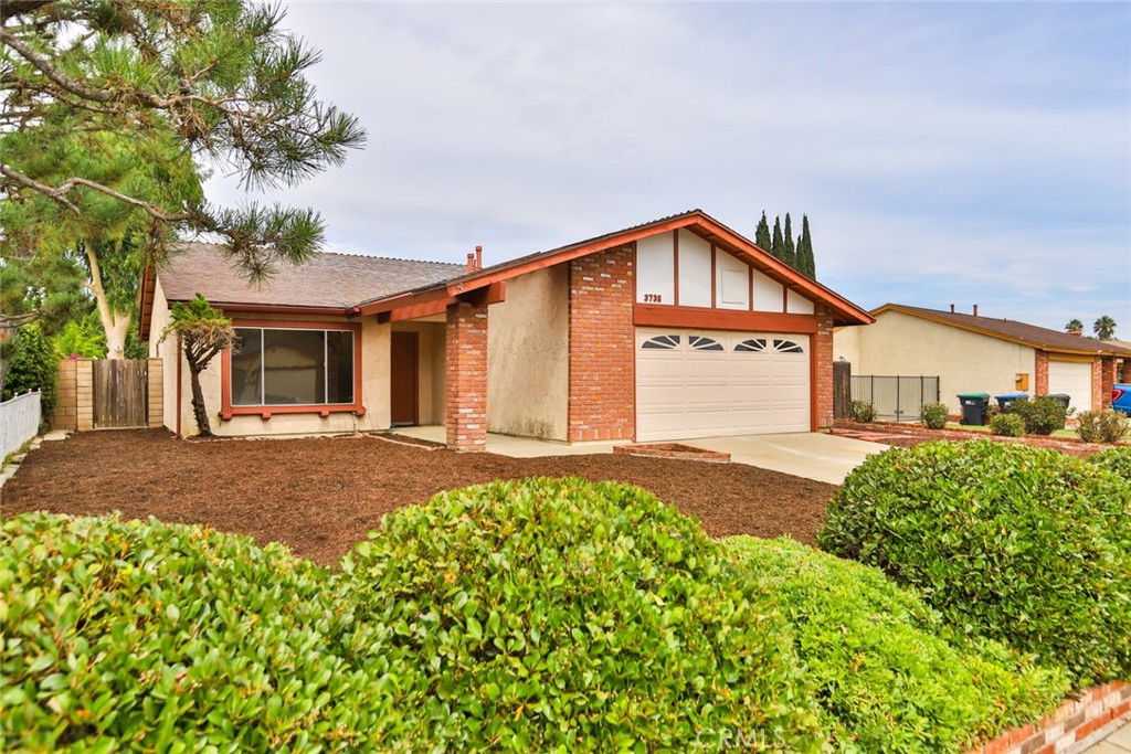 3736 Valle Vista Drive