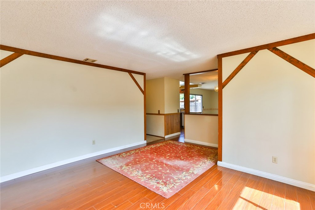 3736 Valle Vista Drive