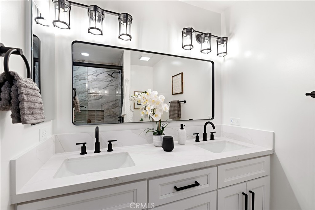 2257 Alhambra Street