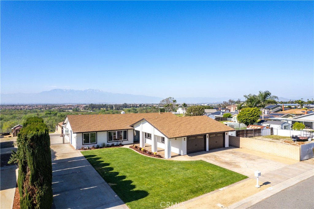 2257 Alhambra Street