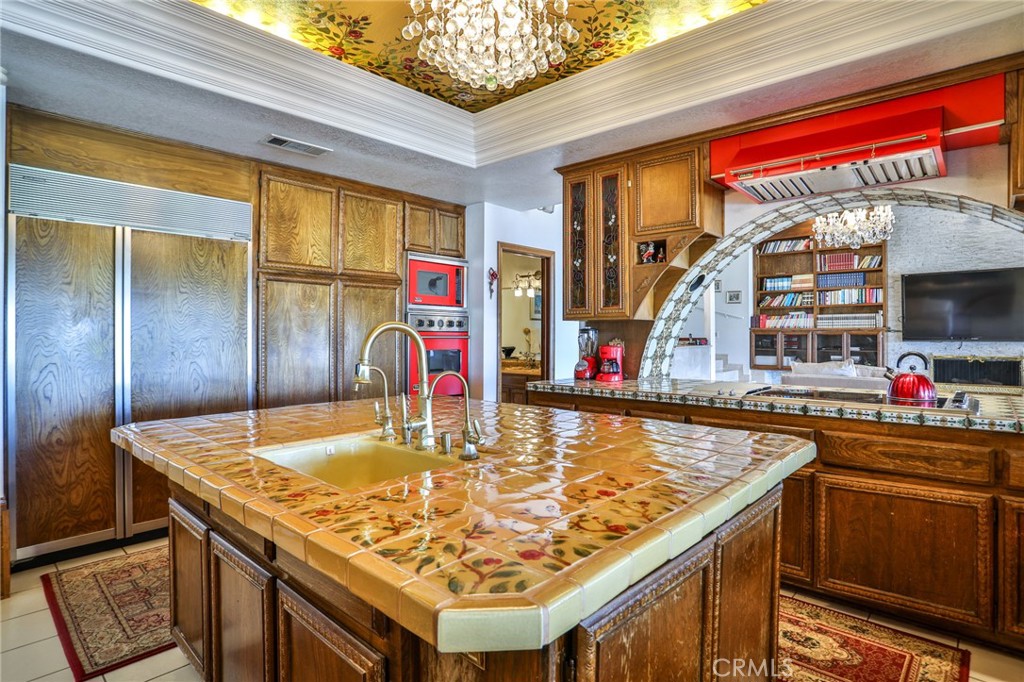 1233 Coronet Drive