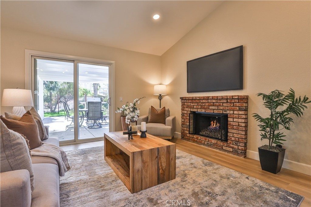 9467 Palm Canyon Drive