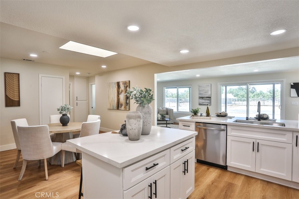 20975 Oleander Avenue