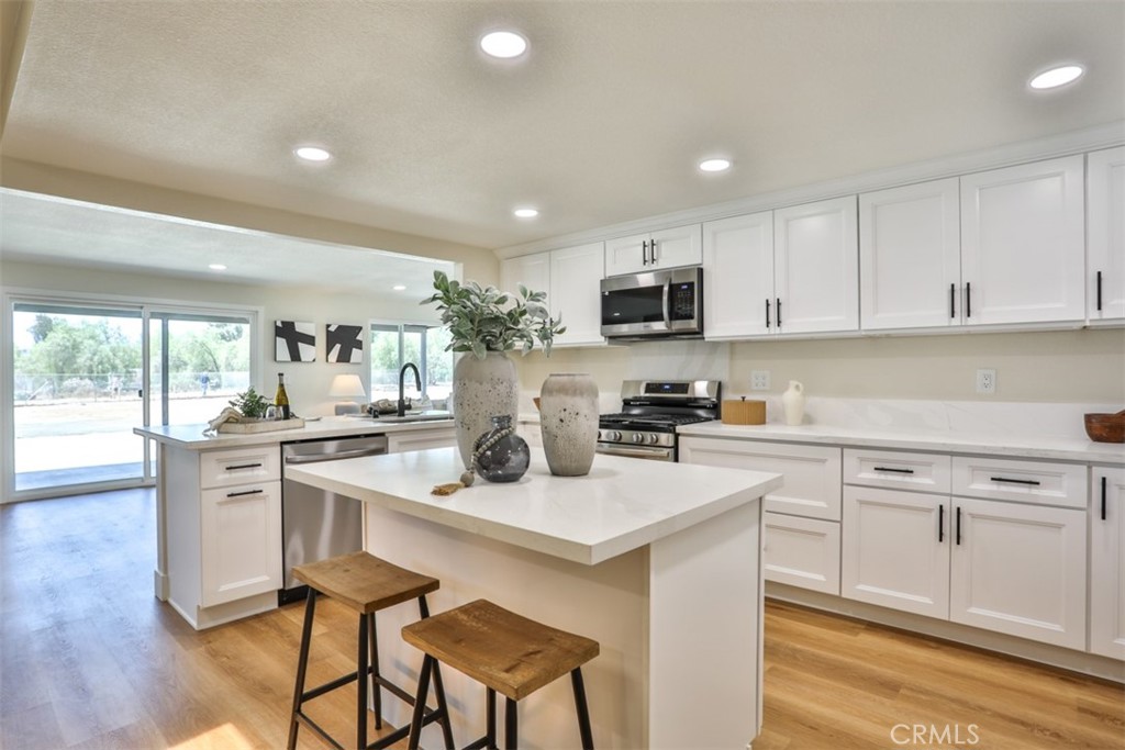 20975 Oleander Avenue