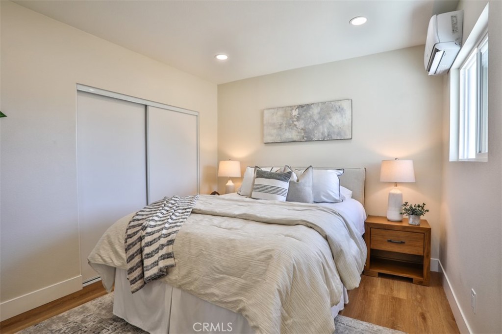 20975 Oleander Avenue