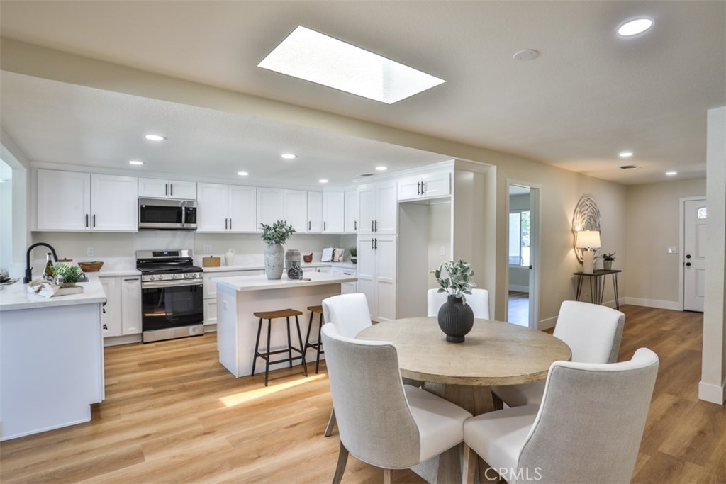 20975 Oleander Avenue