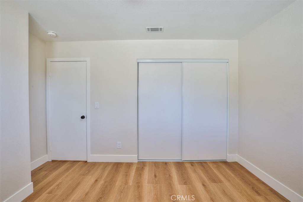 20975 Oleander Avenue