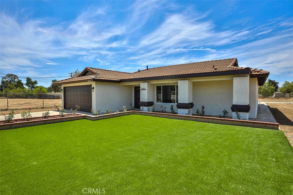 20975 Oleander Avenue