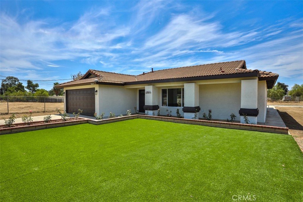 20975 Oleander Avenue