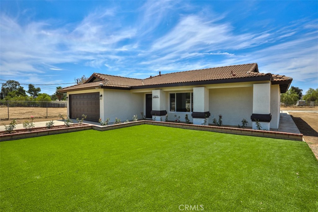 20975 Oleander Avenue