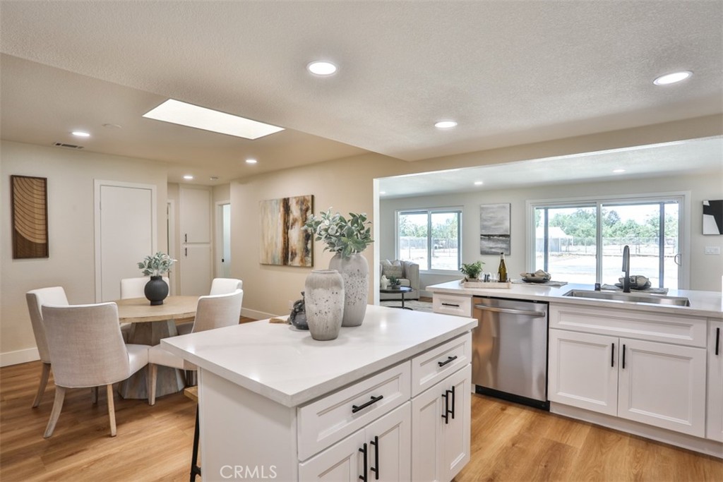 20975 Oleander Avenue