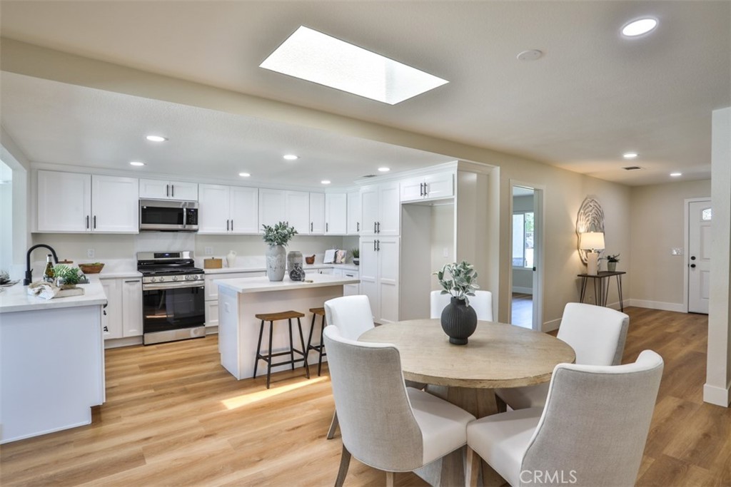 20975 Oleander Avenue