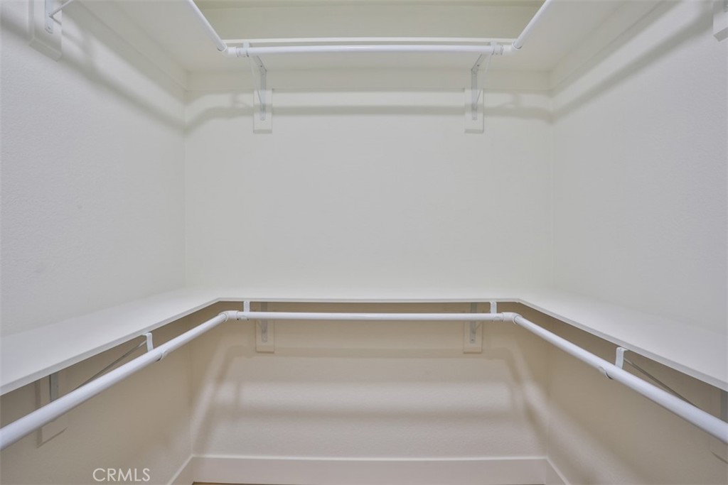 20975 Oleander Avenue