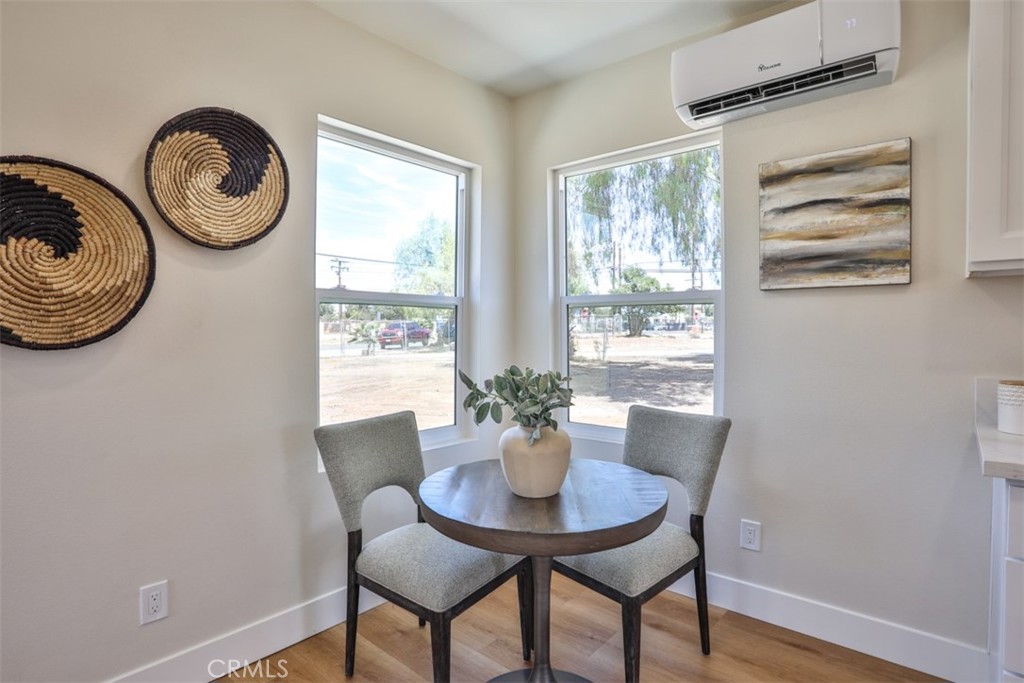 20975 Oleander Avenue