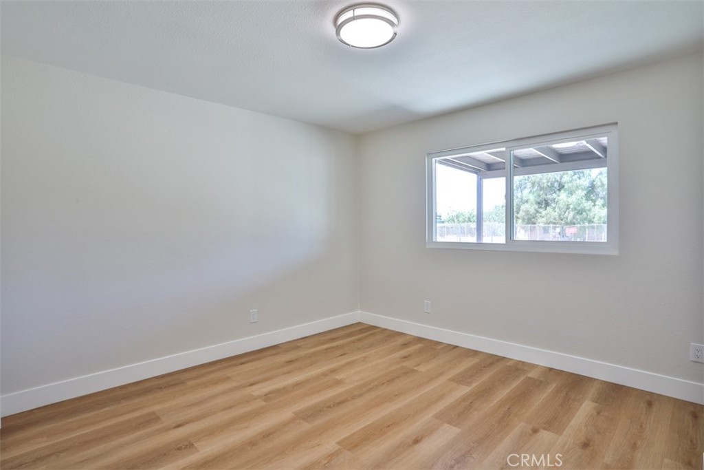 20975 Oleander Avenue