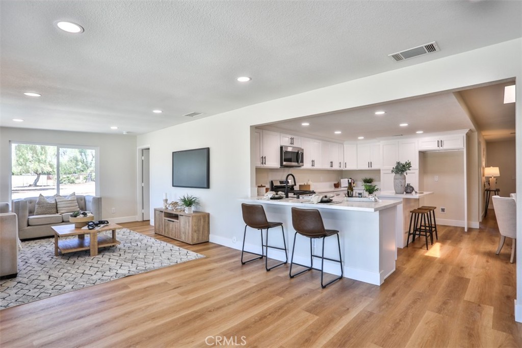 20975 Oleander Avenue