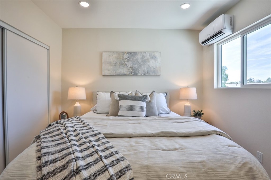 20975 Oleander Avenue