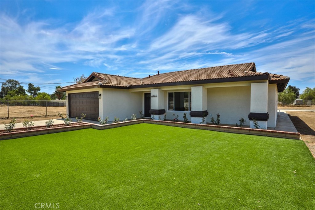 20975 Oleander Avenue