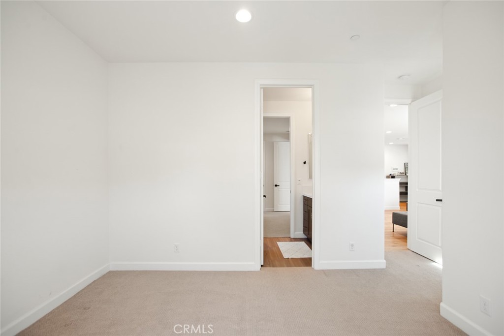 26 Windwalker Way