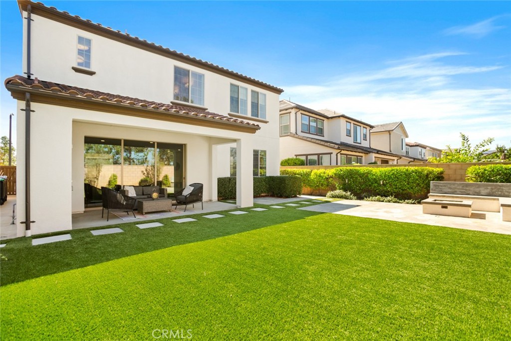 26 Windwalker Way