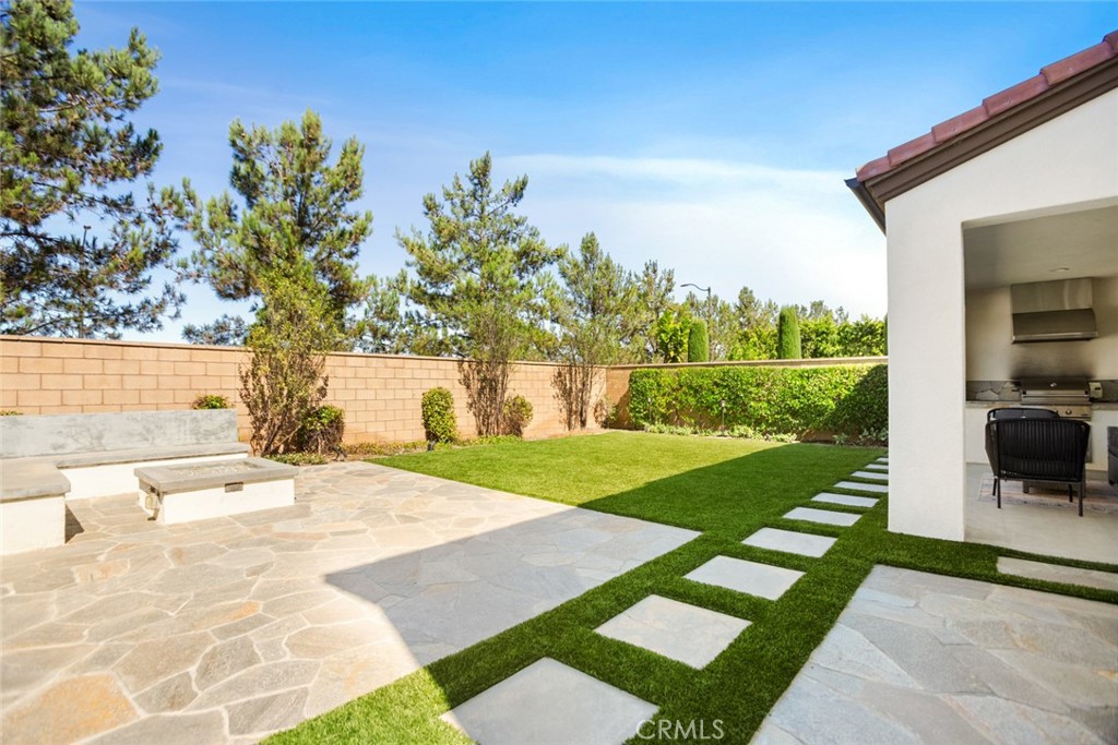 26 Windwalker Way